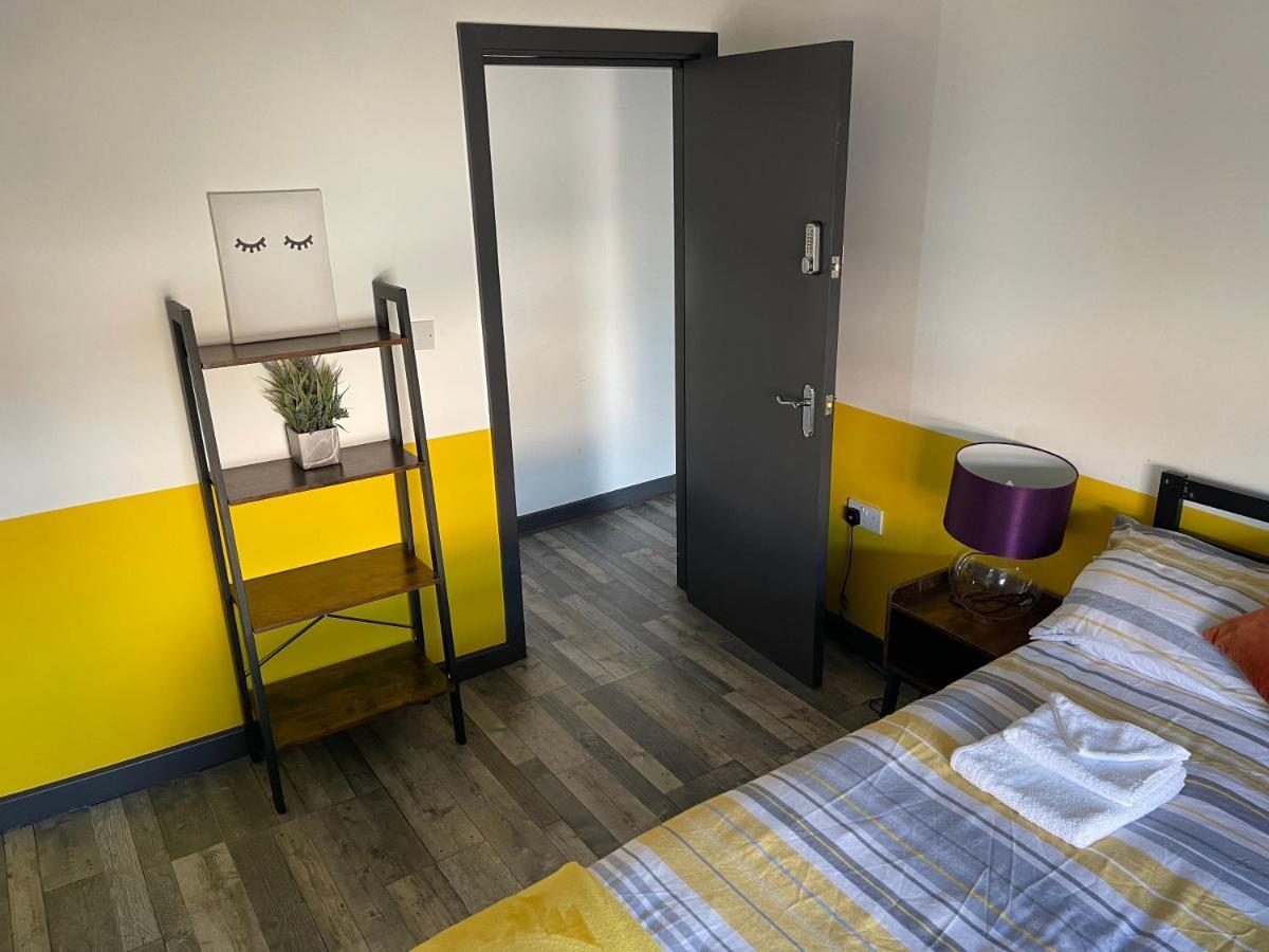 The Willow - Superb Spacious 3 Bed Room Apartment Blackpool Eksteriør billede